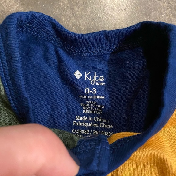 Kyte Baby 0-3 month outfit - Picture 3 of 3